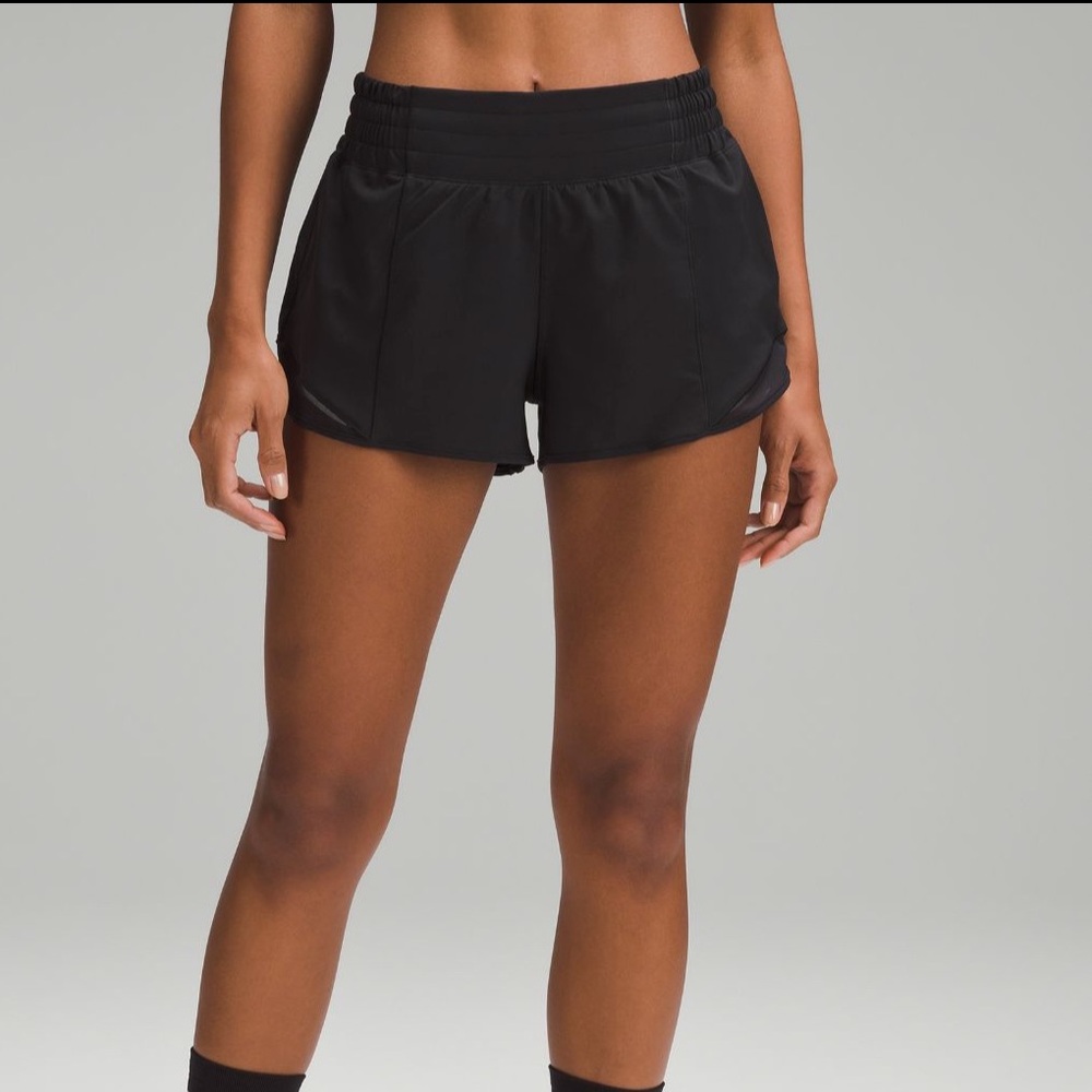 Hotty Hot High-Rise Lined Short 2.5”